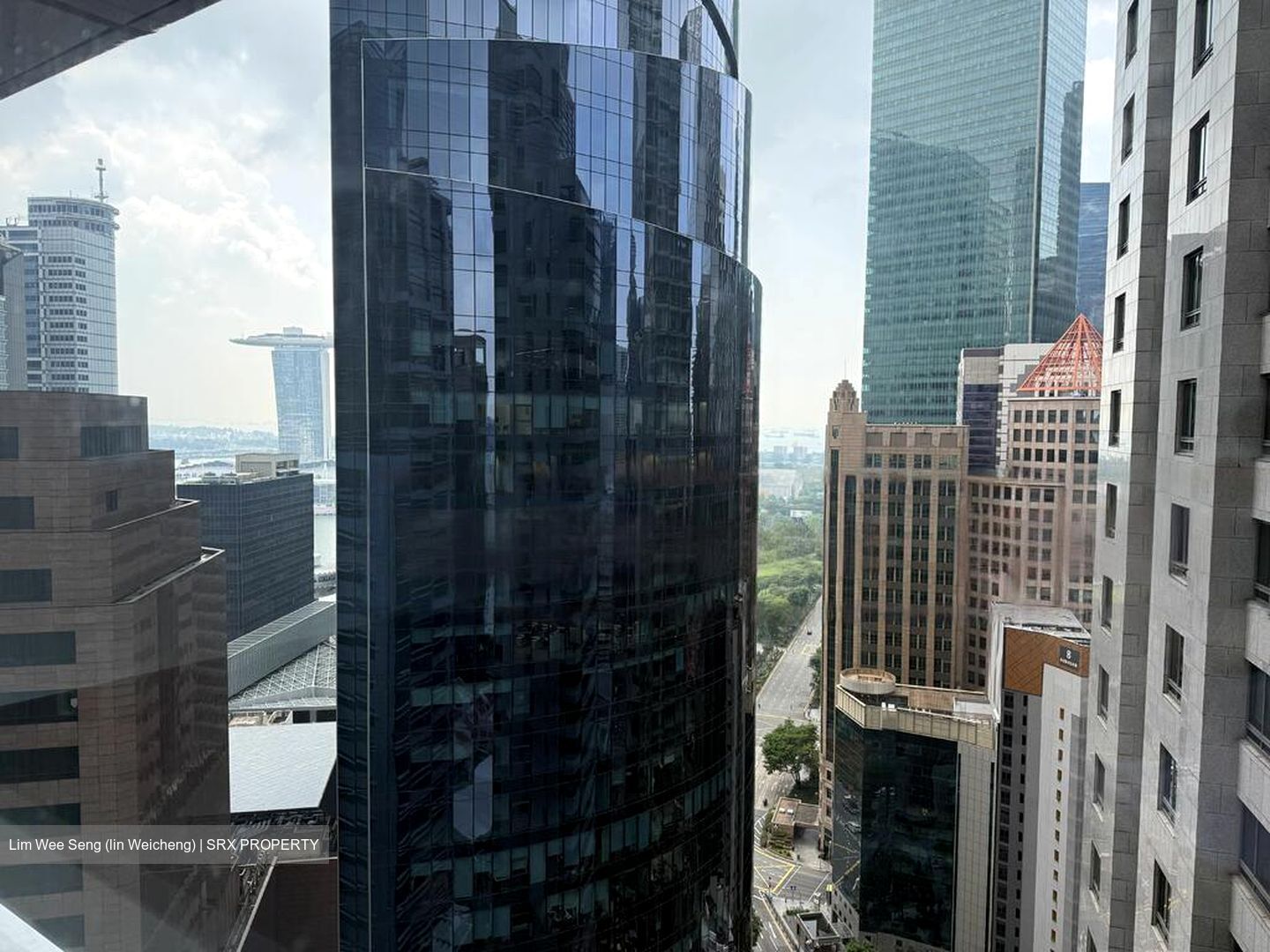 Samsung Hub (D1), Office #459218011
